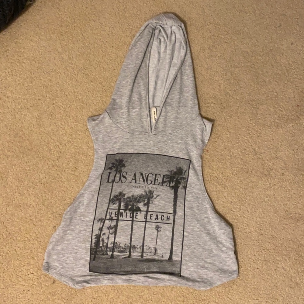 Workout sleeveless light weight hoodie